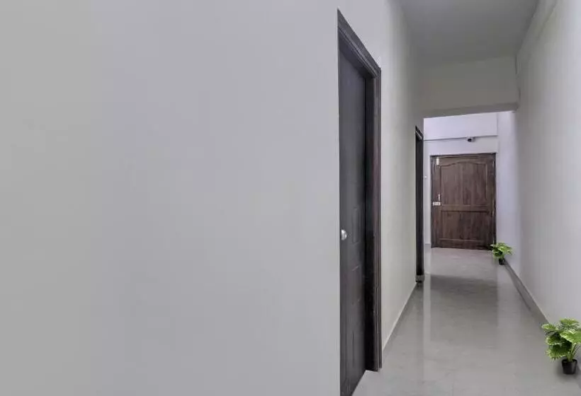 Hotelli Super Collection O Manikonda