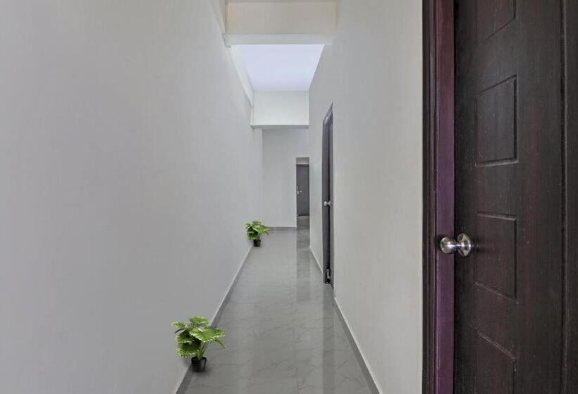 Hotel Super Collection O Manikonda