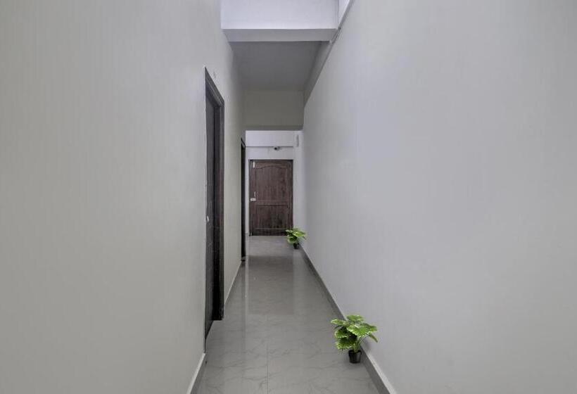 Hotel Super Collection O Manikonda