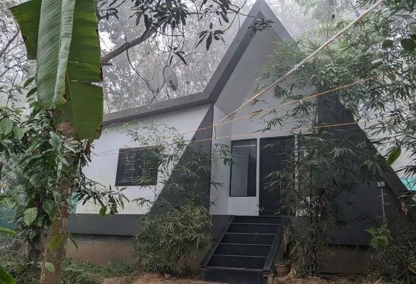 Misty Ghats Resort