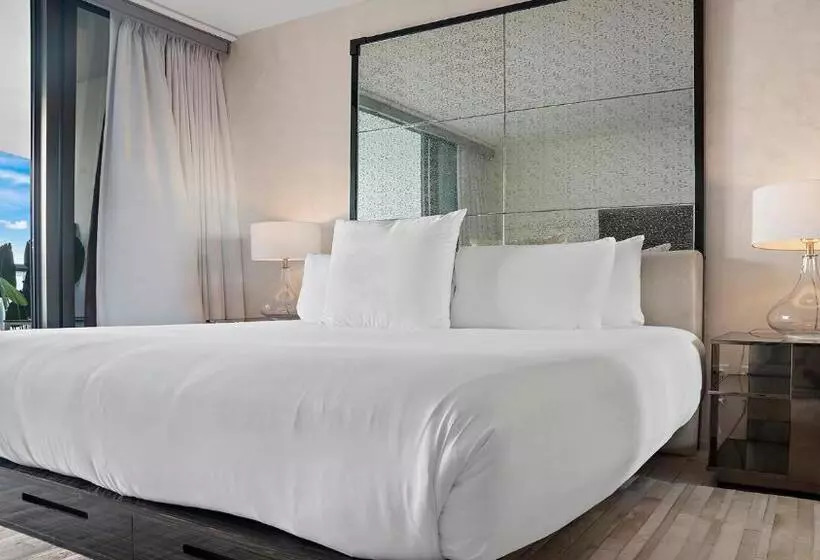 Private Residence At W South Beach  811