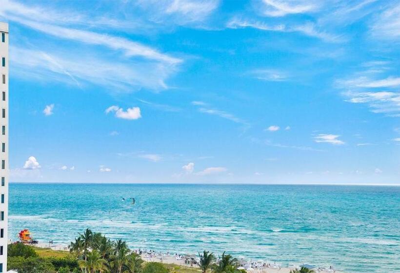 Private Residence At W South Beach 811