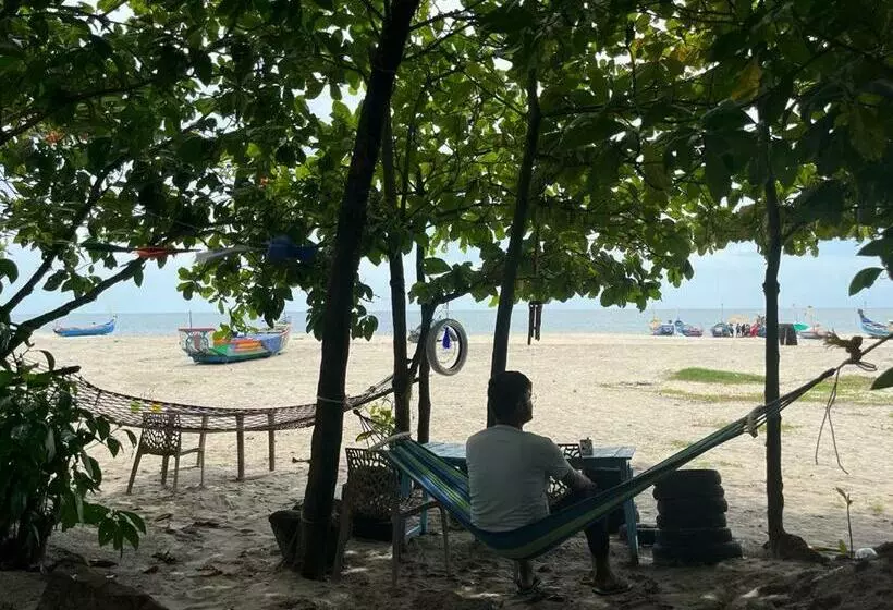 Retkeilymaja Beachcampers Only For Foreign Traveler S