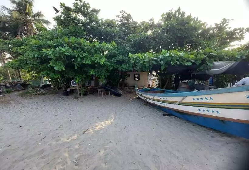 Retkeilymaja Beachcampers Only For Foreign Traveler S