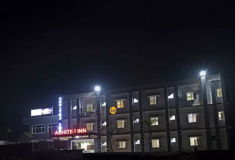 Itsy Hotels Abhitej Inn