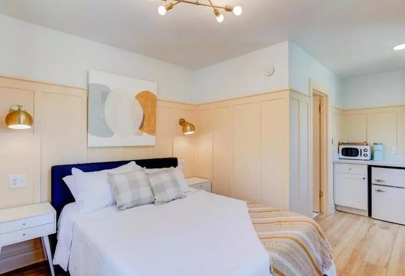 ホテル Suite 10 Historic Art City Inn