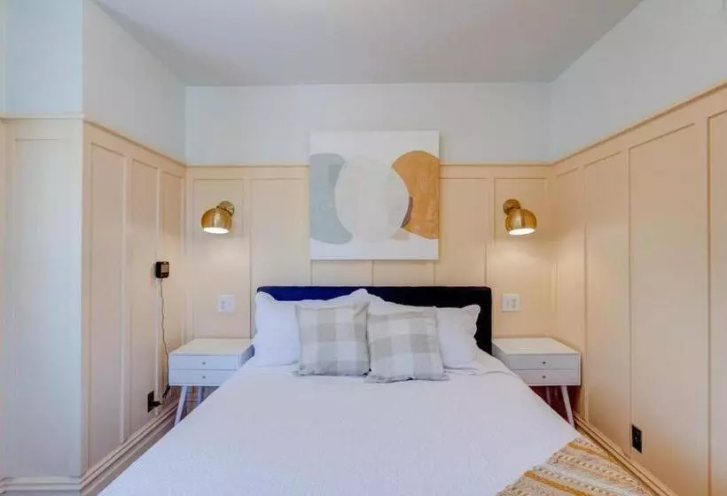 ホテル Suite 10 Historic Art City Inn