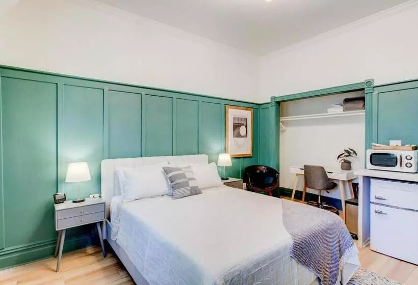 ホテル Suite 6 Historic Art City Inn