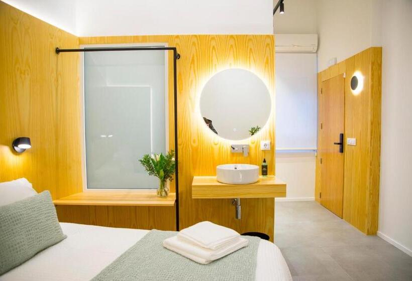 ペンション Kalidas Hostel Suites