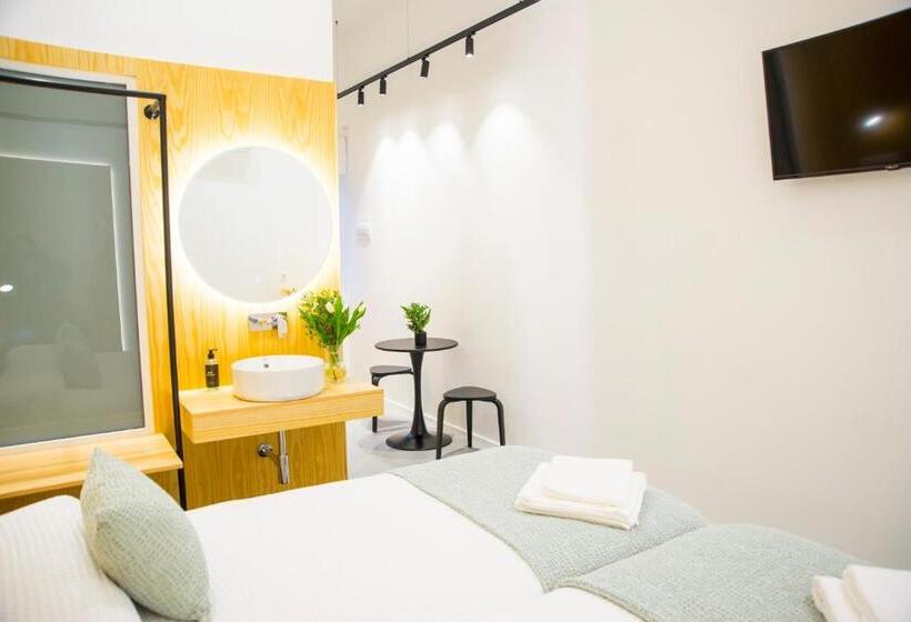 ペンション Kalidas Hostel Suites