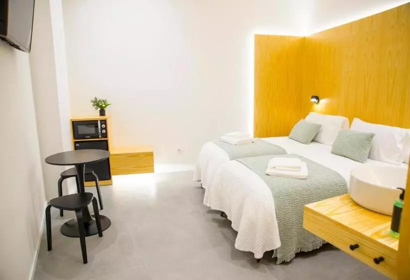 Majatalo Kalidas Hostel Suites