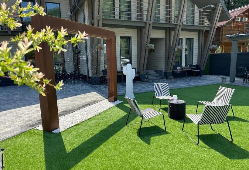 ペンション Sandal