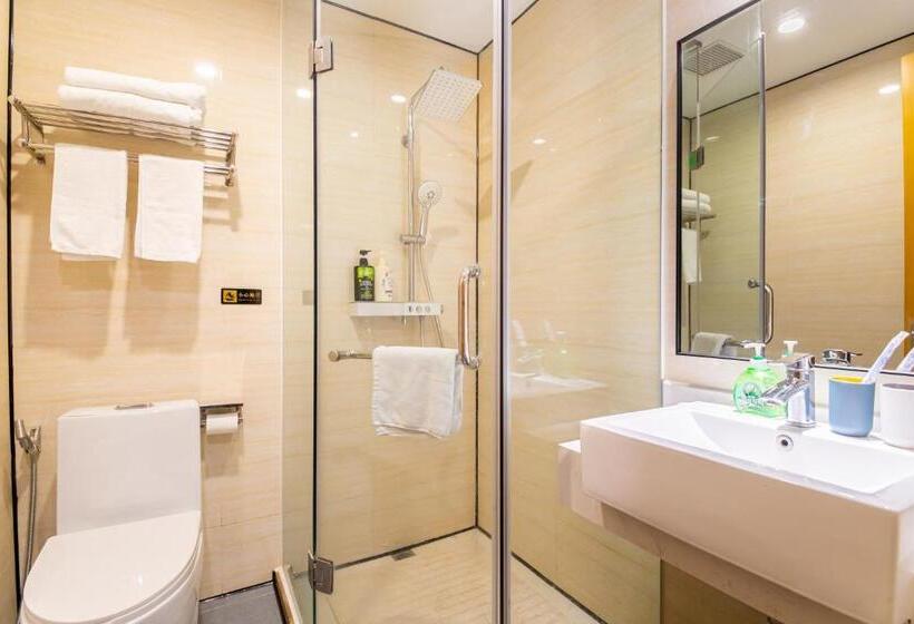 Puzzle Hotel Zhongshan 8th Road Chenjiaci Subway Station Branch