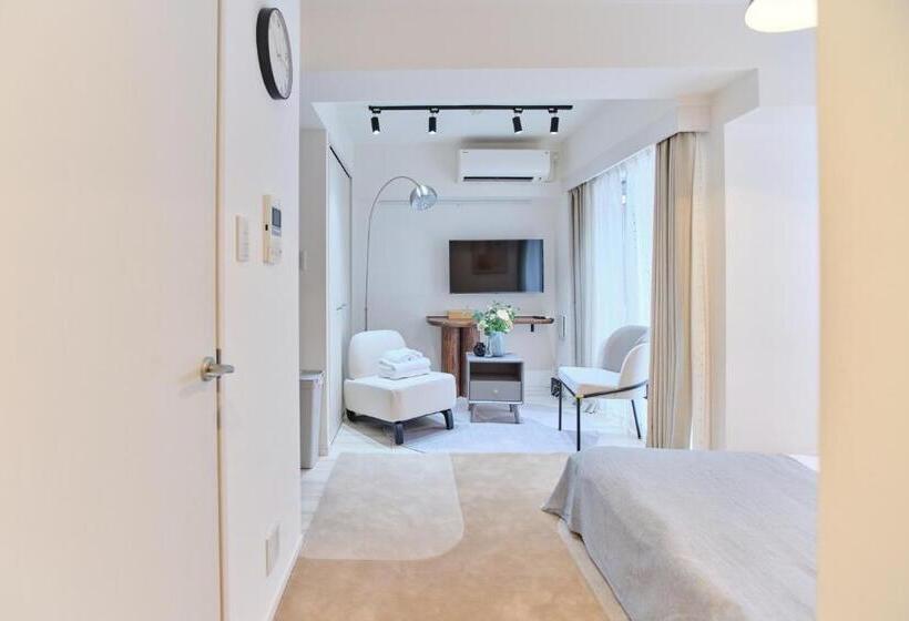 Tora Hotel Sensoji 寅ホテル 浅草寺