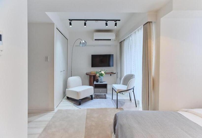 Tora Hotel Sensoji 寅ホテル 浅草寺