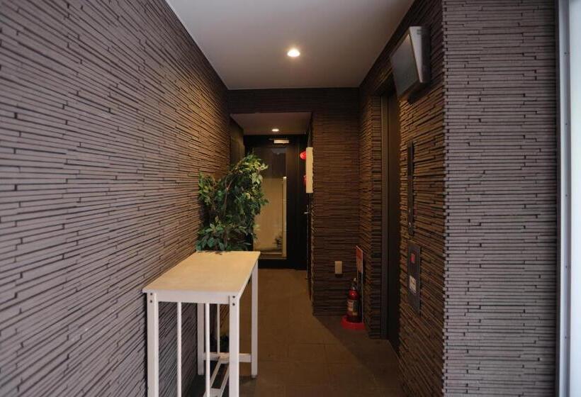 Tora Hotel Sensoji 寅ホテル 浅草寺