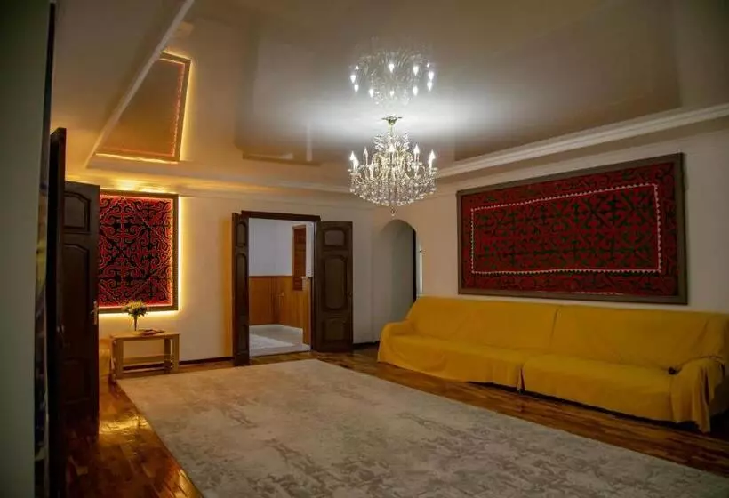 Ayla Hostel