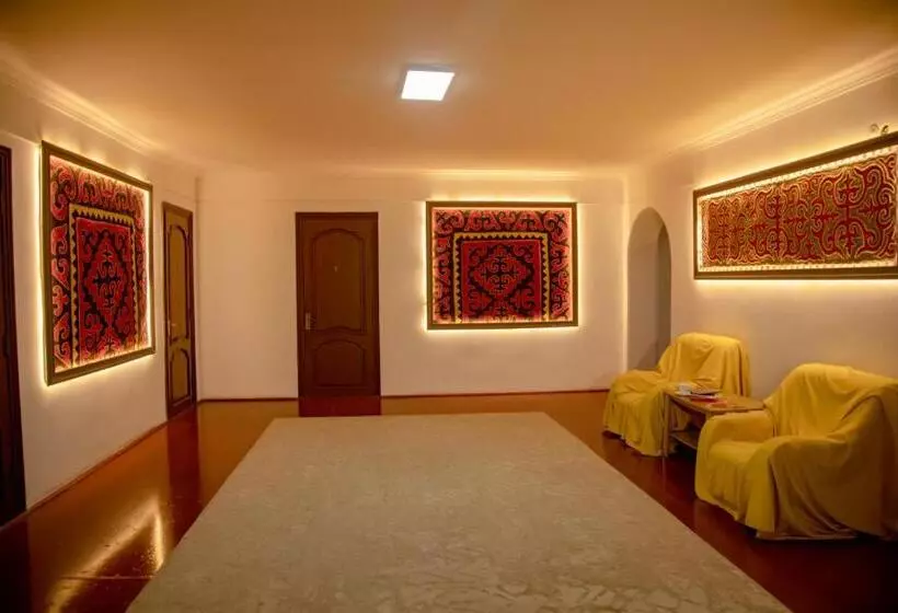Ayla Hostel