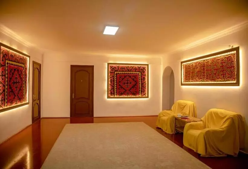 Ayla Hostel