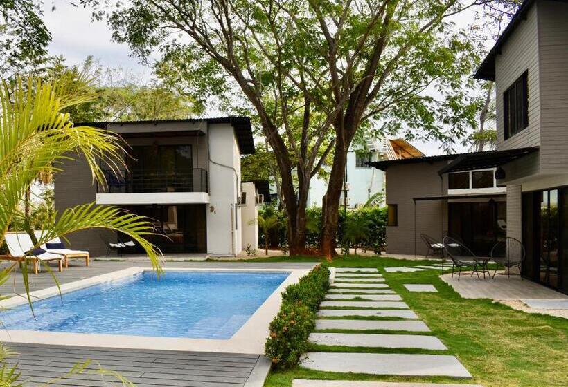 Blue Window Boutique Villas