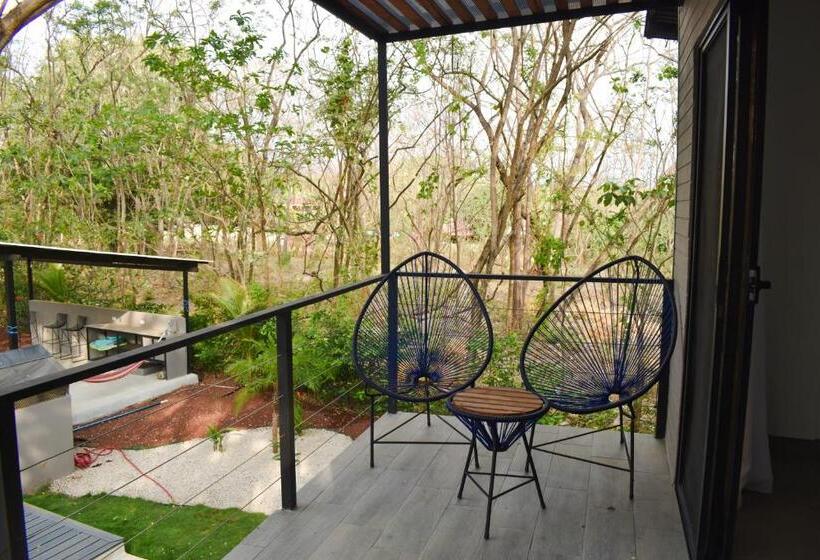 Blue Window Boutique Villas