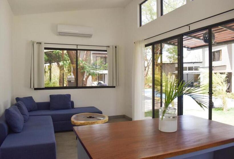 Blue Window Boutique Villas