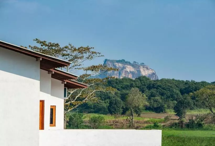 Hotelli Ceylon Breeze Sigiriya