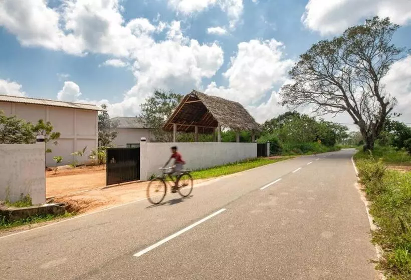 Hotelli Ceylon Breeze Sigiriya