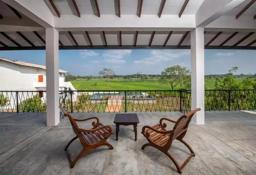 Hotelli Ceylon Breeze Sigiriya