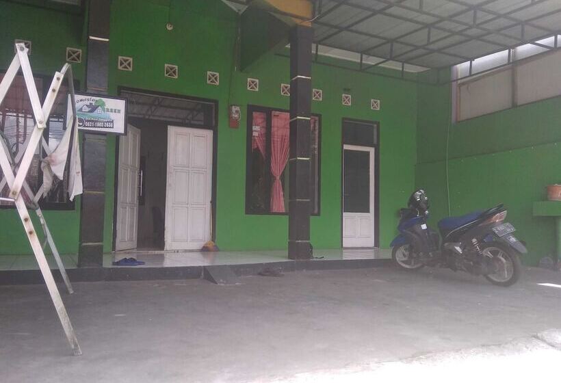 Hotel Capital O 92080 Green Home Stay