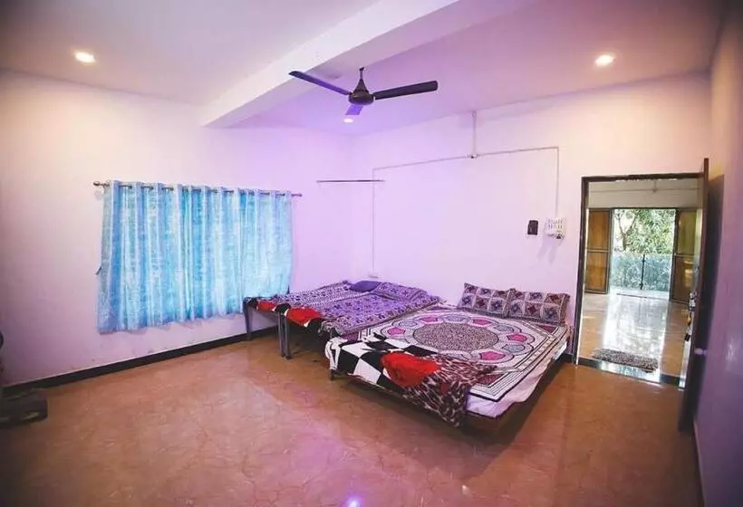 ホテル Gokul Farm House