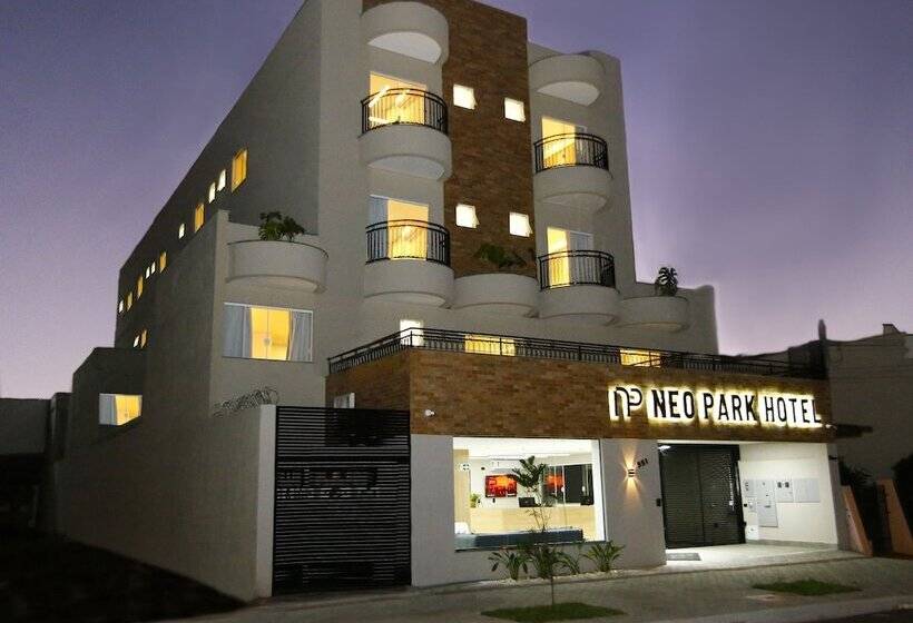 호텔 Neo Park
