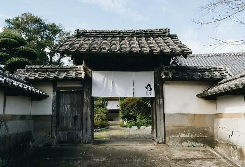 Hotelli Rita Izumifumoto