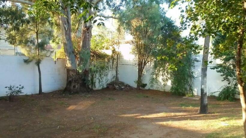 La Casona Hostel Y Acampe