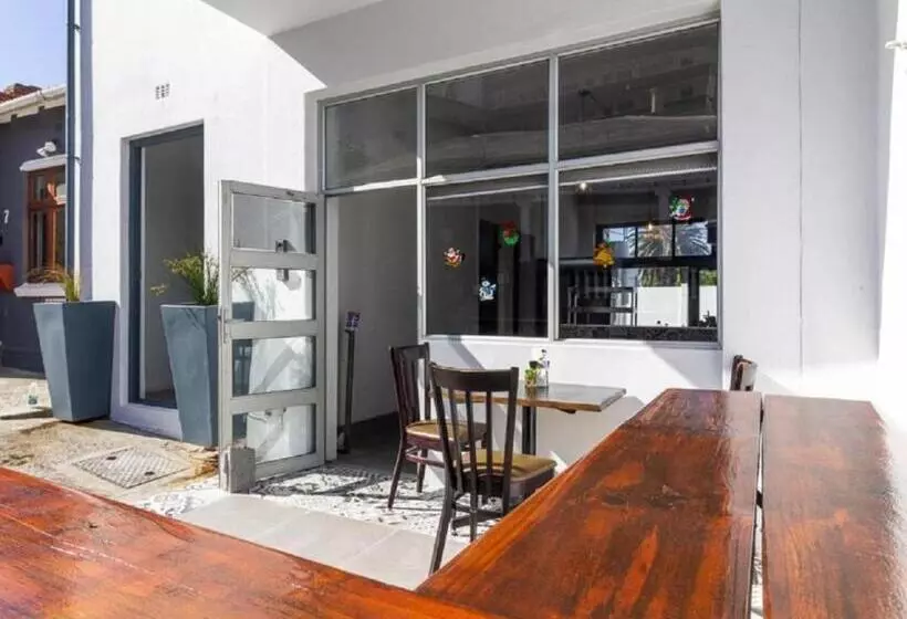 ペンション Aircommodation Guesthouse