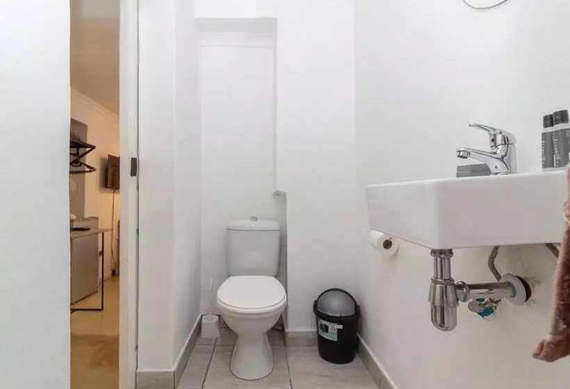 ペンション Aircommodation Guesthouse