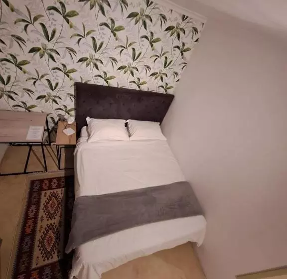 ペンション Aircommodation Guesthouse