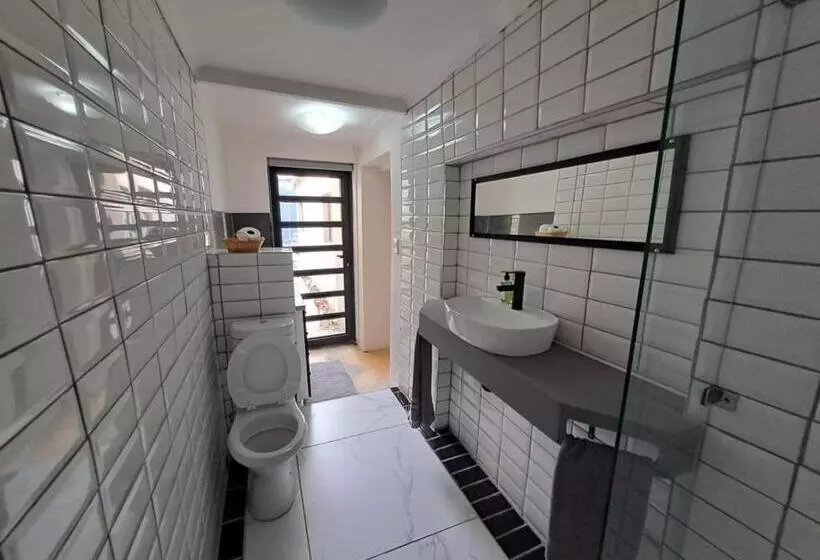 ペンション Aircommodation Guesthouse