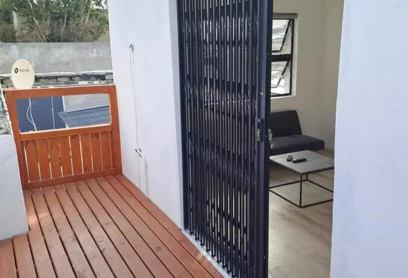ペンション Aircommodation Guesthouse