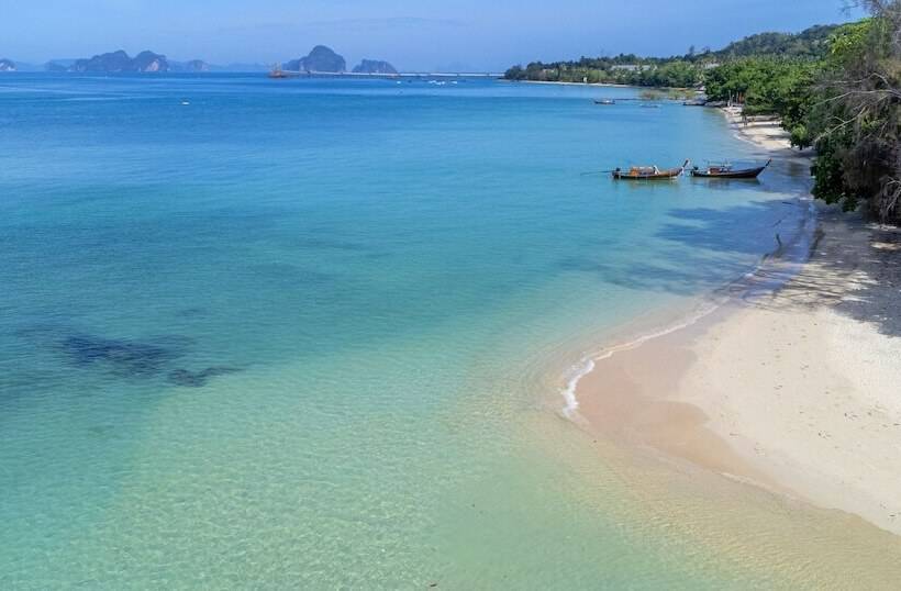 בית מלון כפרי Varana Krabi