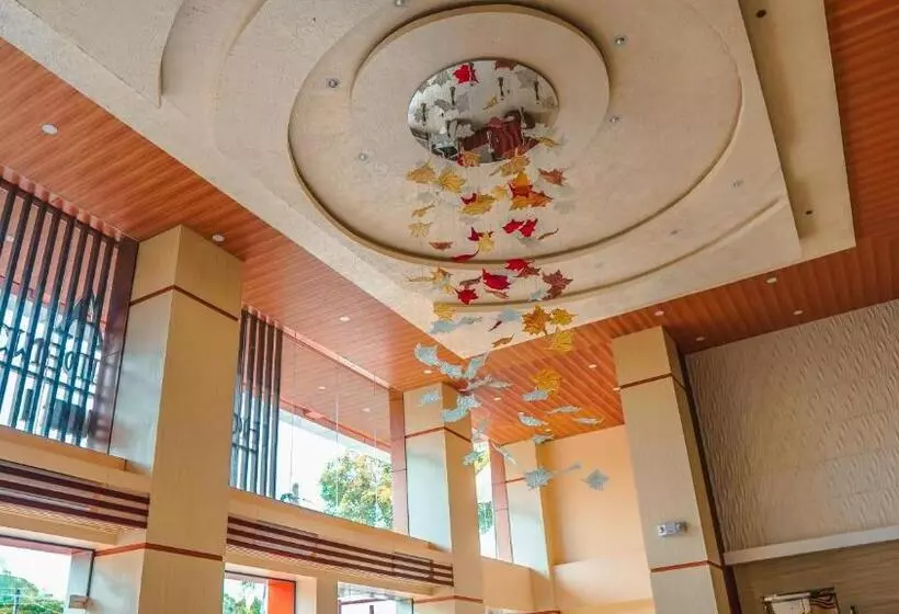 Aya Hotel & Residences