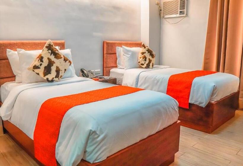 Aya Hotel & Residences