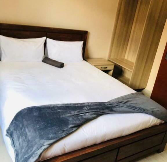 مبيت وإفطار Hlalakahle Lodge