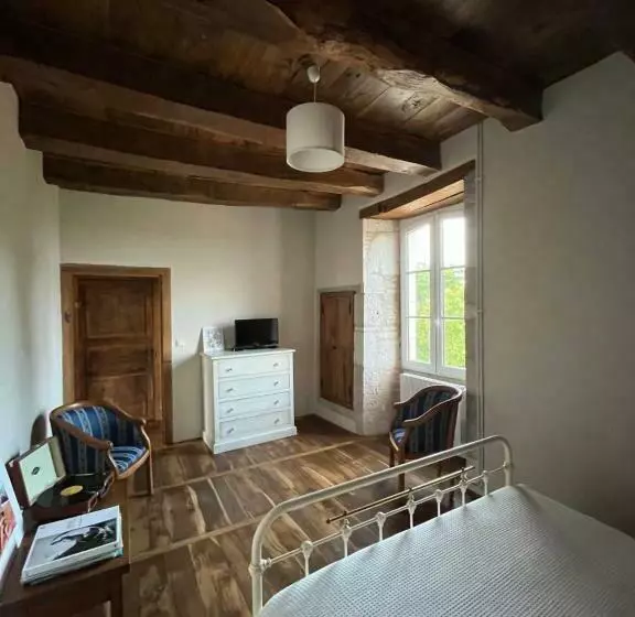 Aamiaismajoitus (B&B) Le Mas De Coursac