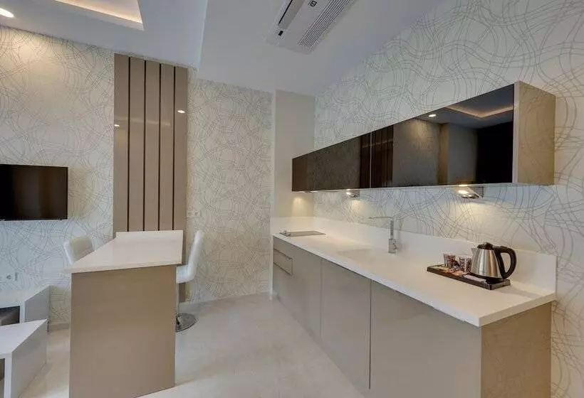 Hotelli Ege Birlik Seasight Suites