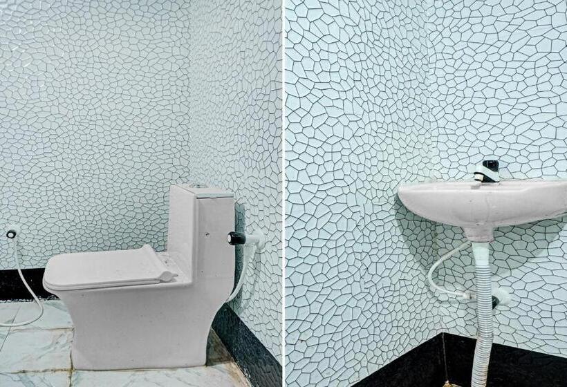 ホテル O B K Brothers