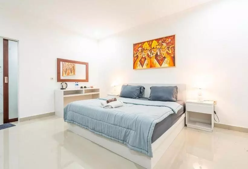 Hotelli Pini Sentana Village Nusa Penida