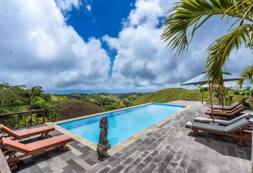 Hotelli Pini Sentana Village Nusa Penida