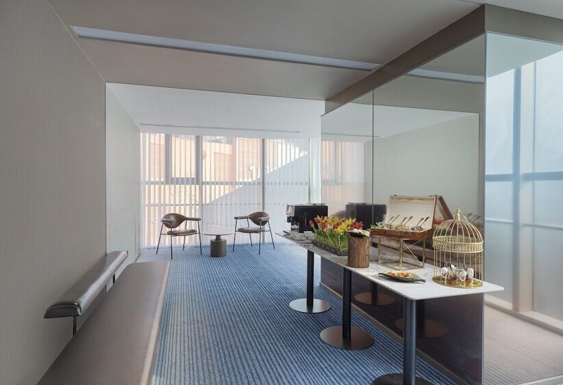 Hotel Somerset Future Center Wuhan