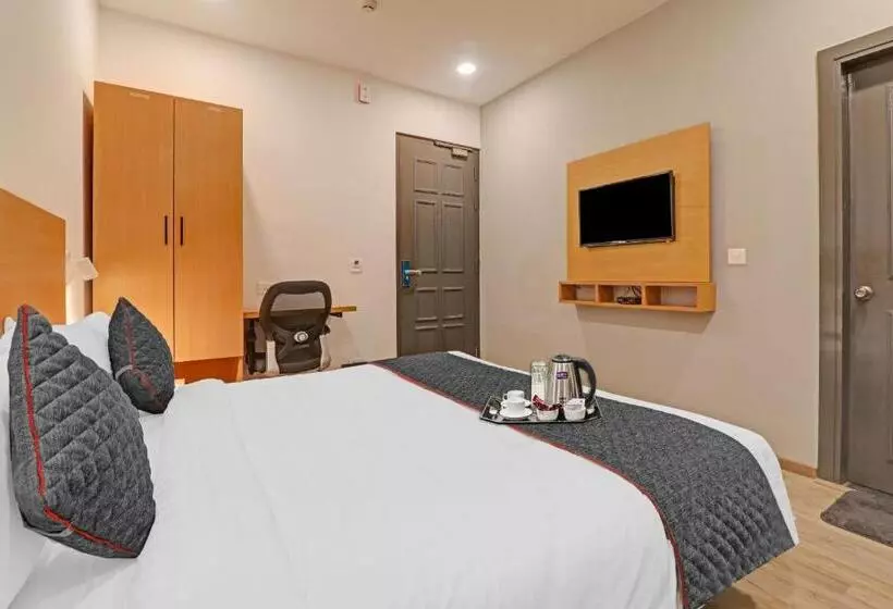 ホテル Townhouse 1166 Bsa Townhouse